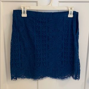 Hollister Lace fitted skirt
